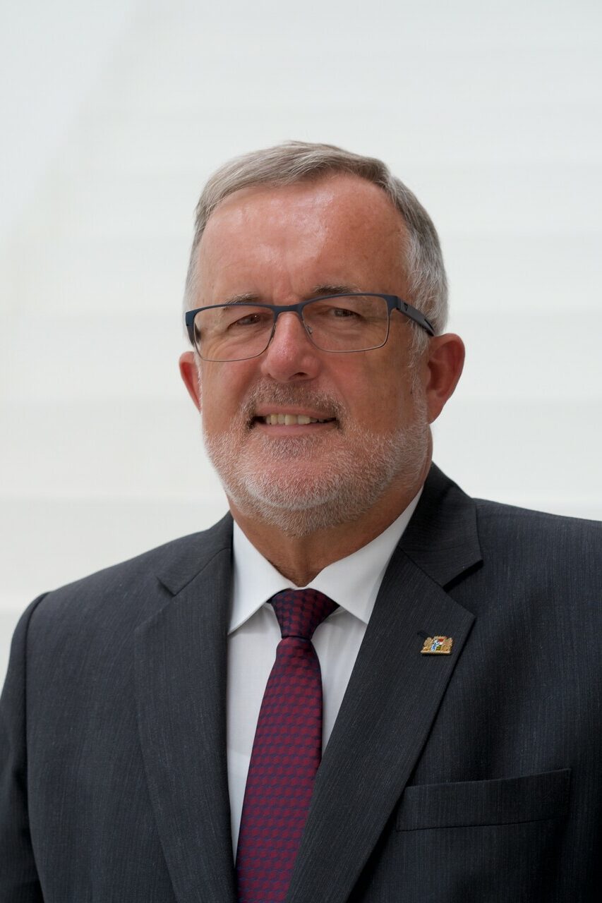 Prof. Dr. Dr. h.c. Jürgen Lehmann, Präsident der Hochschule Hof