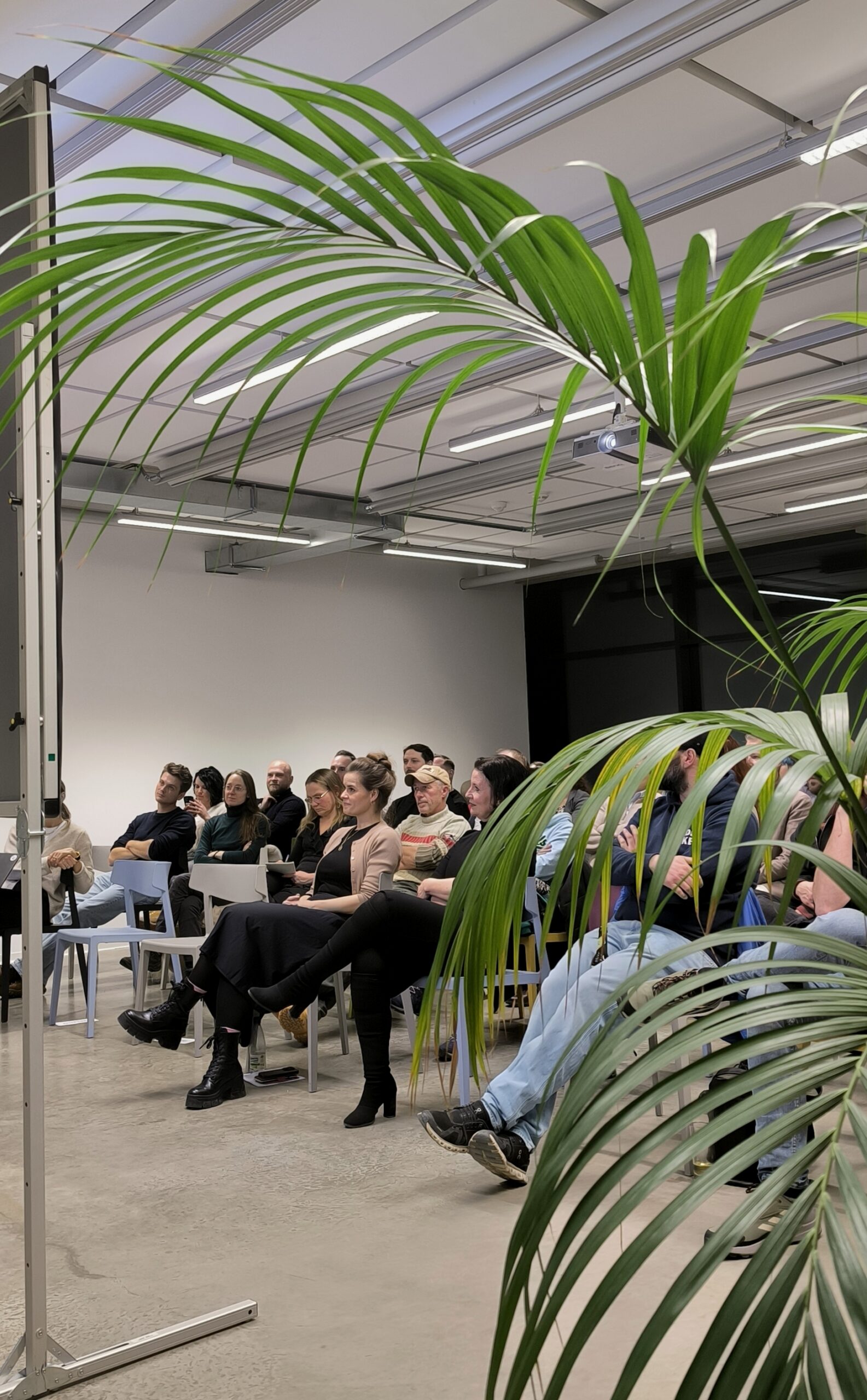 Scheitern als Strategie: Fuck Up Night in Hof setzt Zeichen für neue Gründerkultur - Campuls